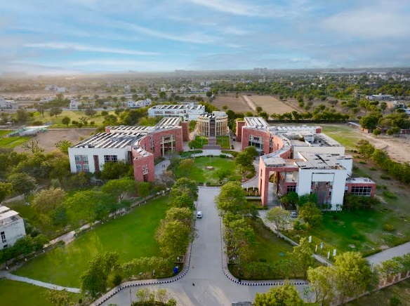 JK Lakshmipat University